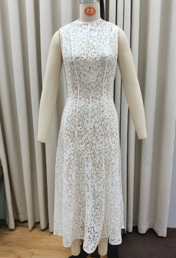 Half Turtleneck Sleeveless Lace High Waist Slim Fit Dress European And American - Image 5