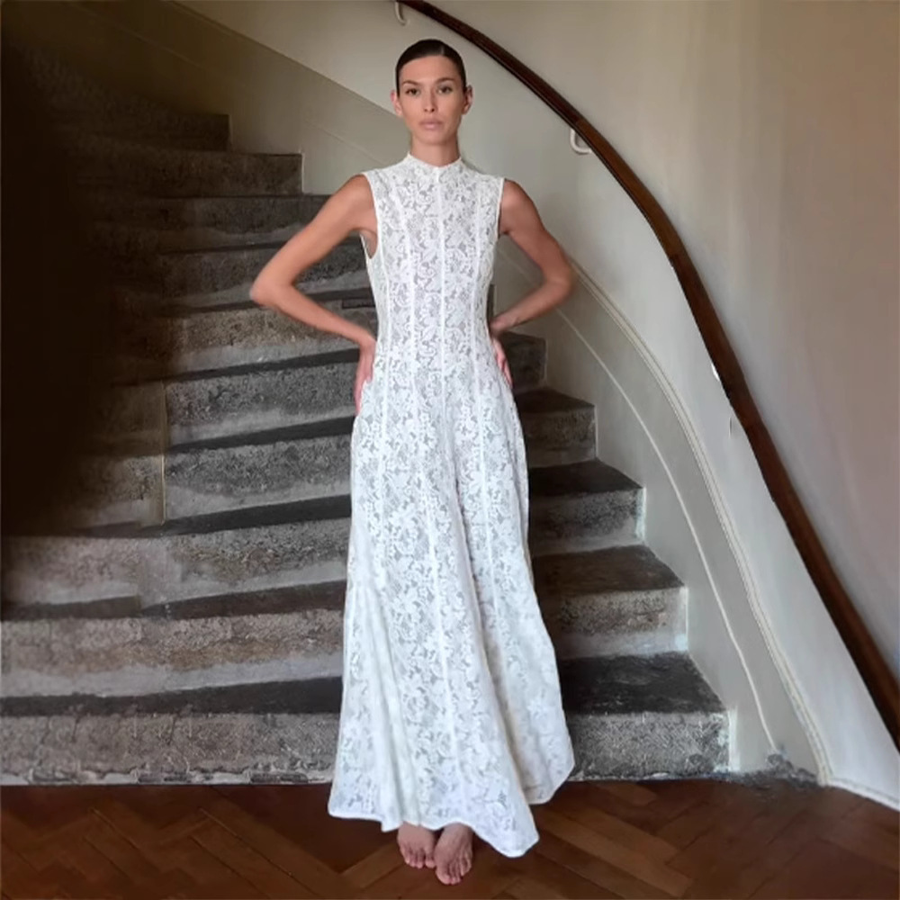 Half Turtleneck Sleeveless Lace High Waist Slim Fit Dress European And American - Image 3