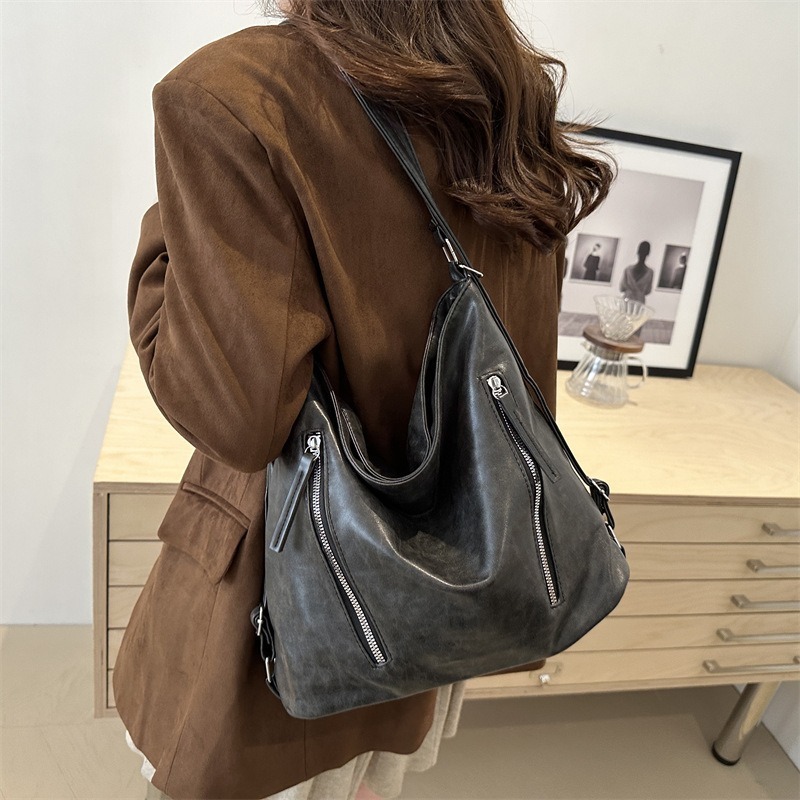 Vintage Retro Shoulder Bag ~ Spring Summer Collection